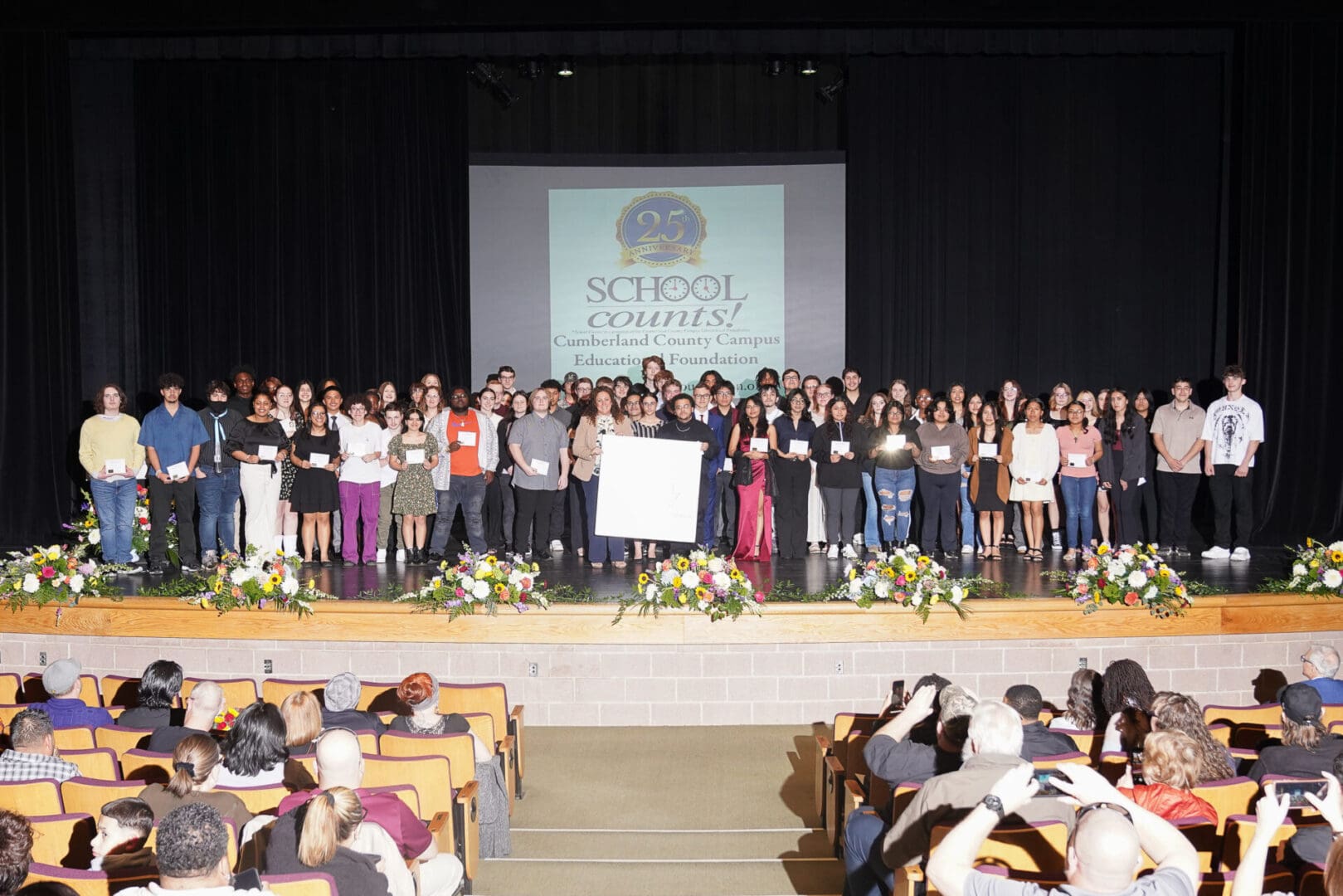 School Counts! Scholarship Program Recognition Night for High School Seniors on Track for the Scholarship